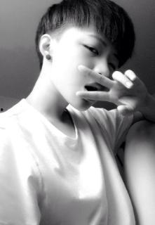 张静茹的个人资料,才华横溢的歌手，音乐路上的璀璨星辰